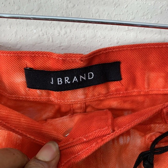 J Brand Tied Cherry Tomato Low Rise Cut Off Tie Dye Denim Shorts - Picture 4 of 5